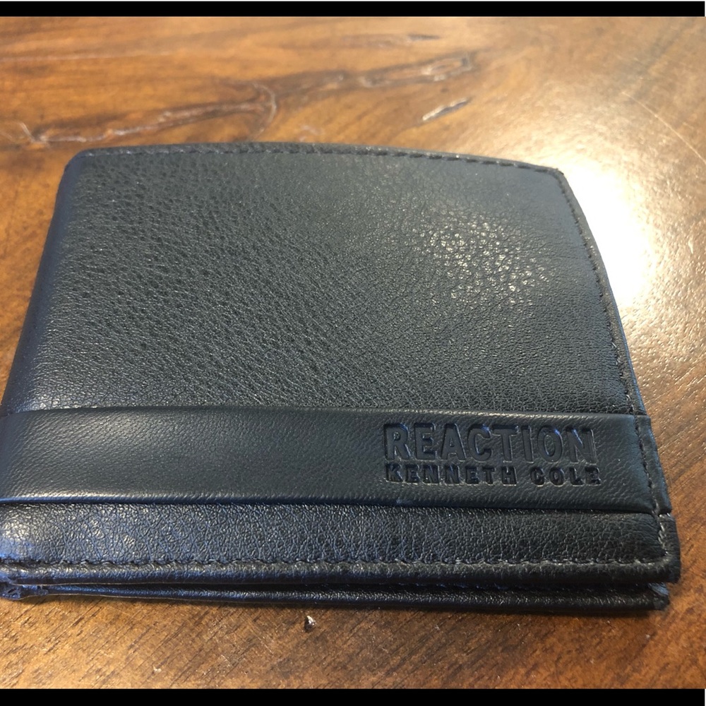 Black Kenneth Cole leather bifold wallet